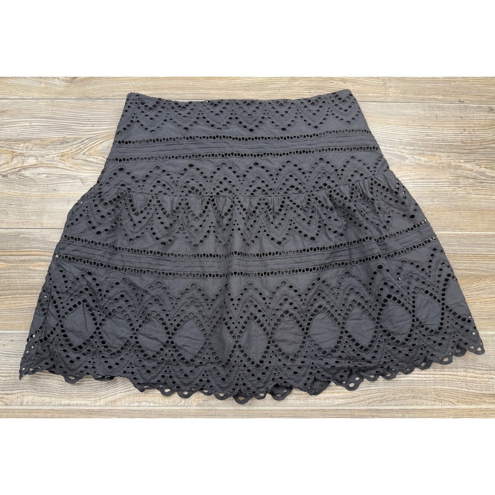 Express Skirt Black Lined‎ Crochet Eyelet Lace Side Zip Size 8 Cottagecore Boho